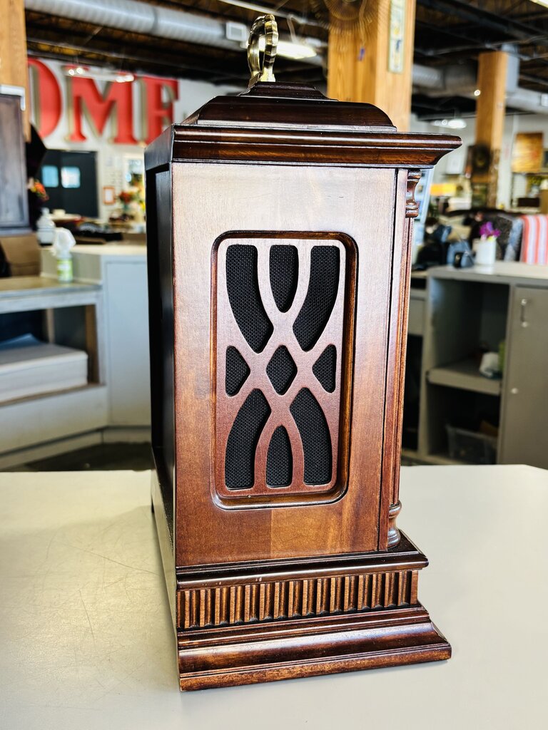 Howard Miller Battery Operated Mantal Clock