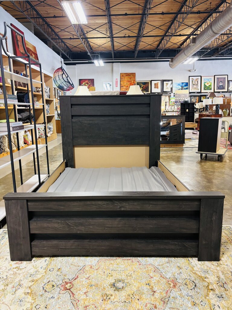 Brixton Queen Panel Bed