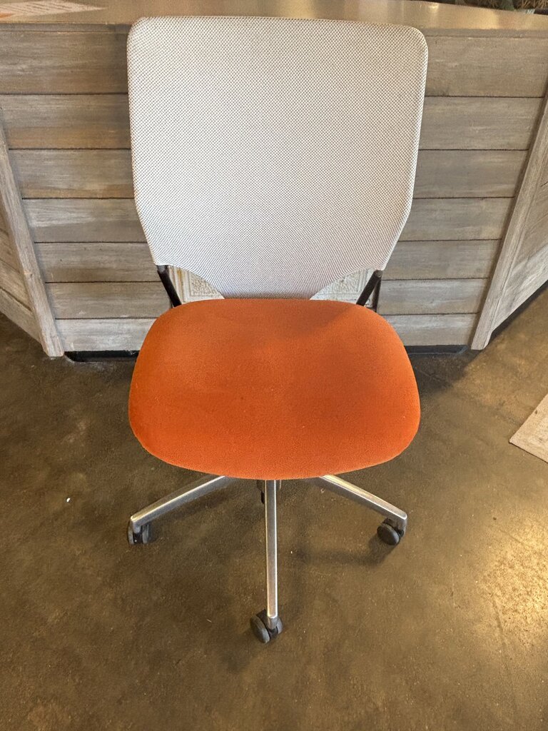 Rolling Office Chair