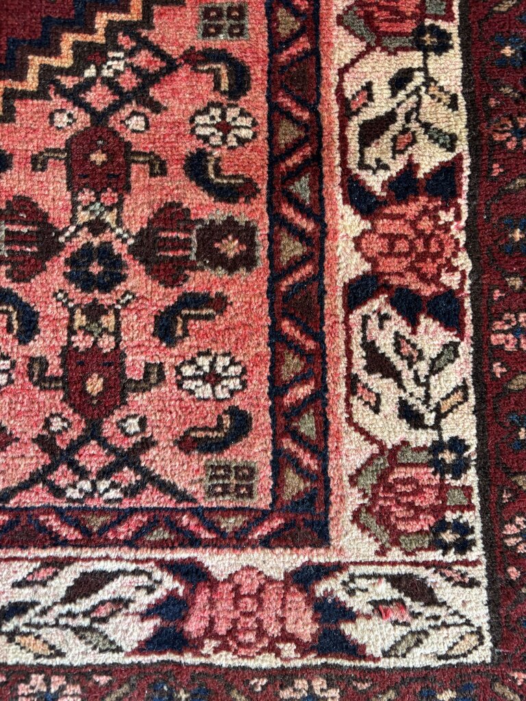 Wool Handmade Rug 76.5 X 51