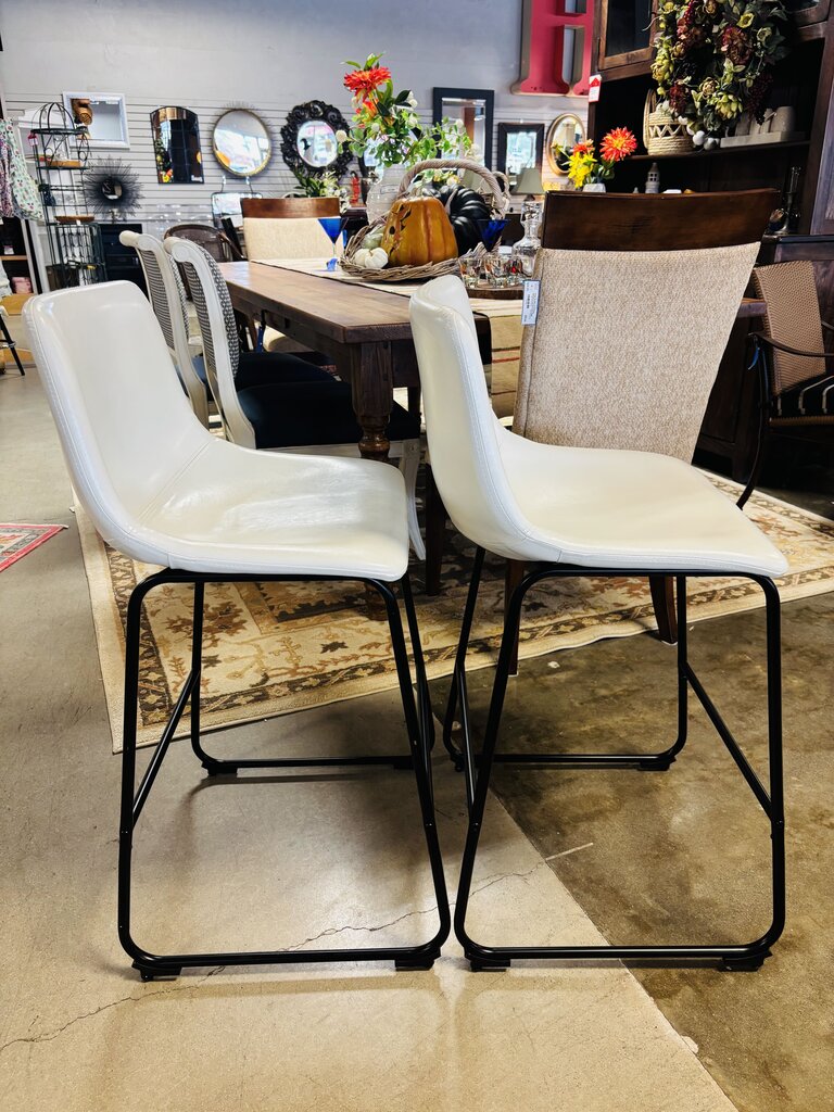 Set 2 Counter Height Faux Leather Barstools