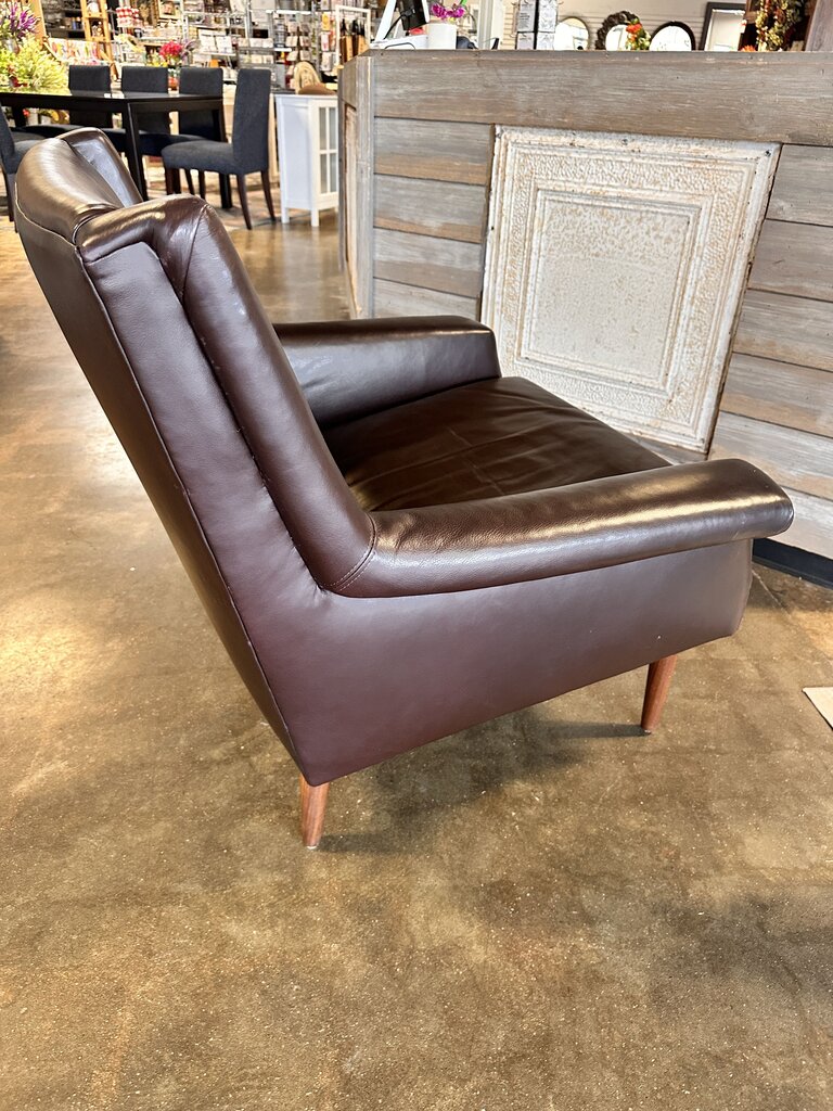 Leather Club MCM Chair