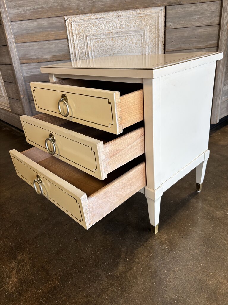 Vintage 3 Drawer Nightstand 23.25 X 13.25 X 23.75