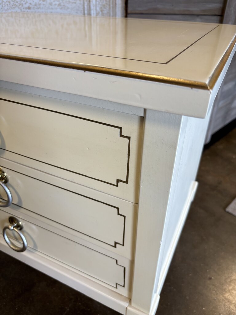 Vintage 3 Drawer Nightstand 23.25 X 13.25 X 23.75