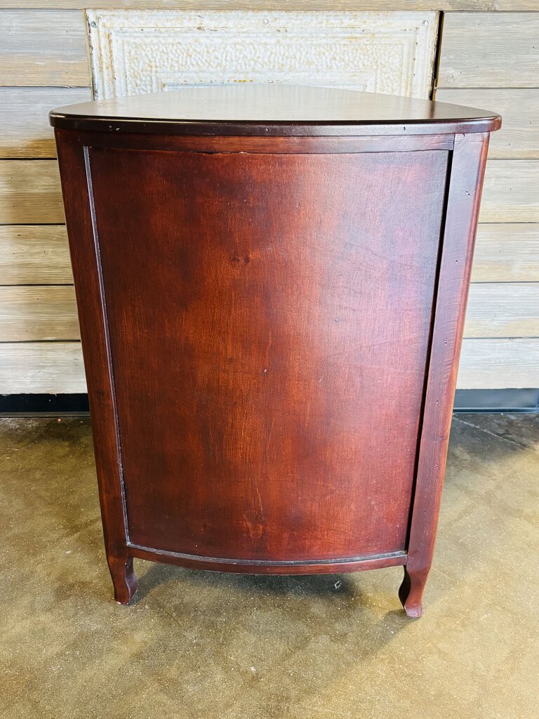 Corner Chest w/4 Drawers