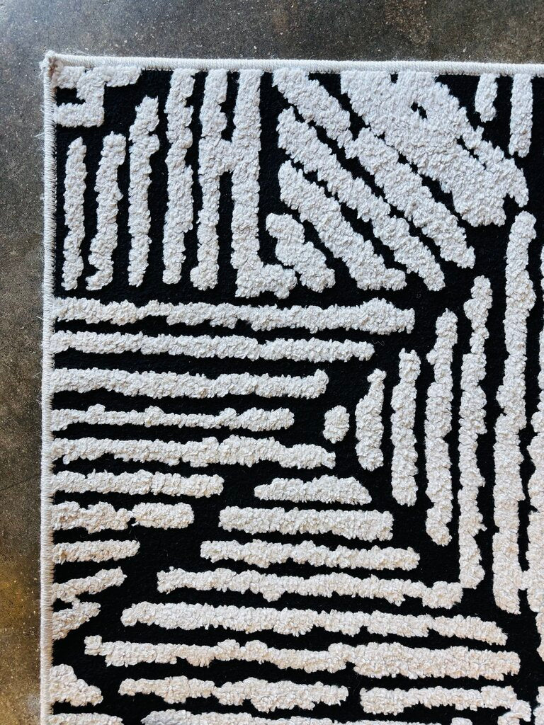 Pablo Collection Rug 7.9 X 9.6