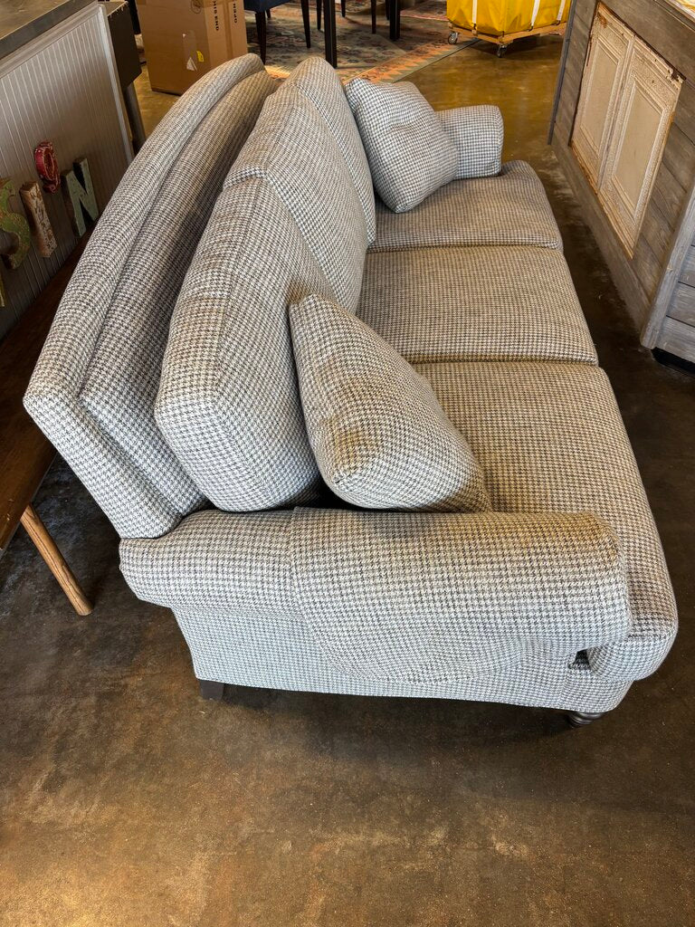 Houndstooth Fabric Sofa, 2 Accent Pillows 88"L