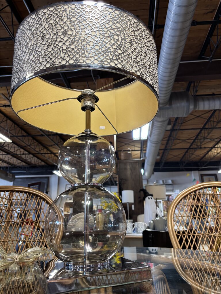 Double Stacked Sphere Base Lamp