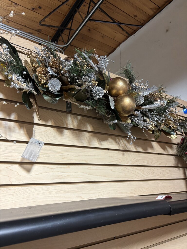 Silver Berry Magnolia Garland Frontgate