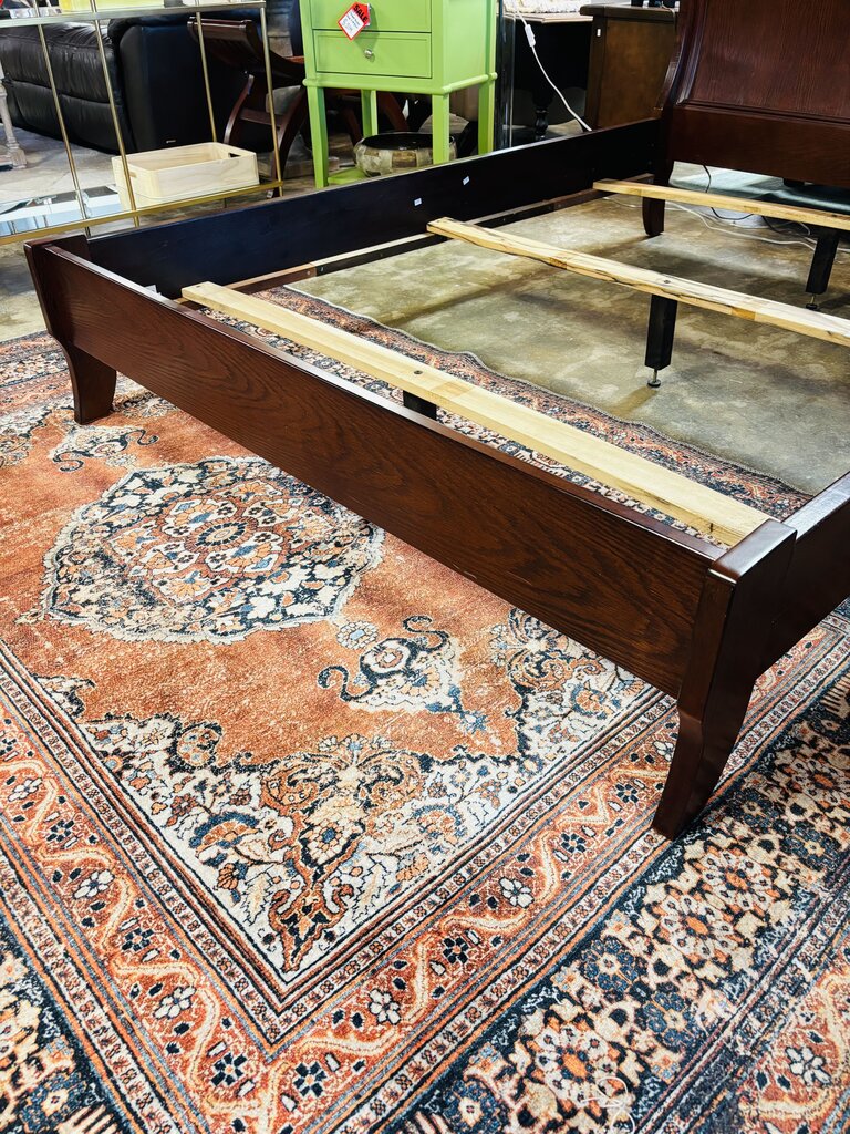 Full Sleigh Bed
