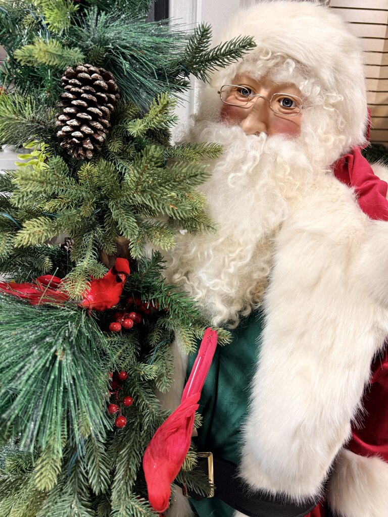 Life Size Santa with Tree, Lantern
