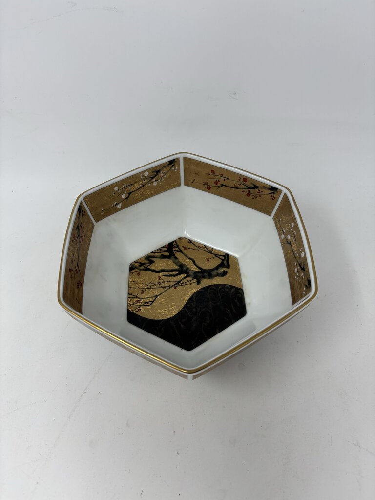 Vintage Japanese Sakura Bowl w Cherry Blossom