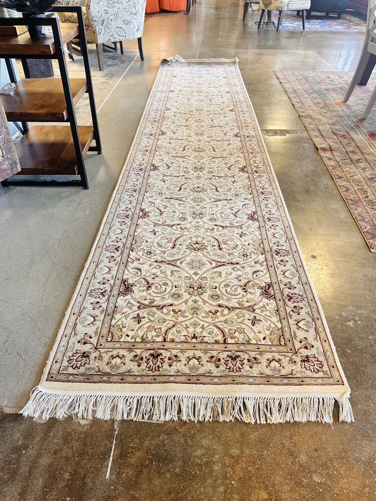 Traditional Wool Runner