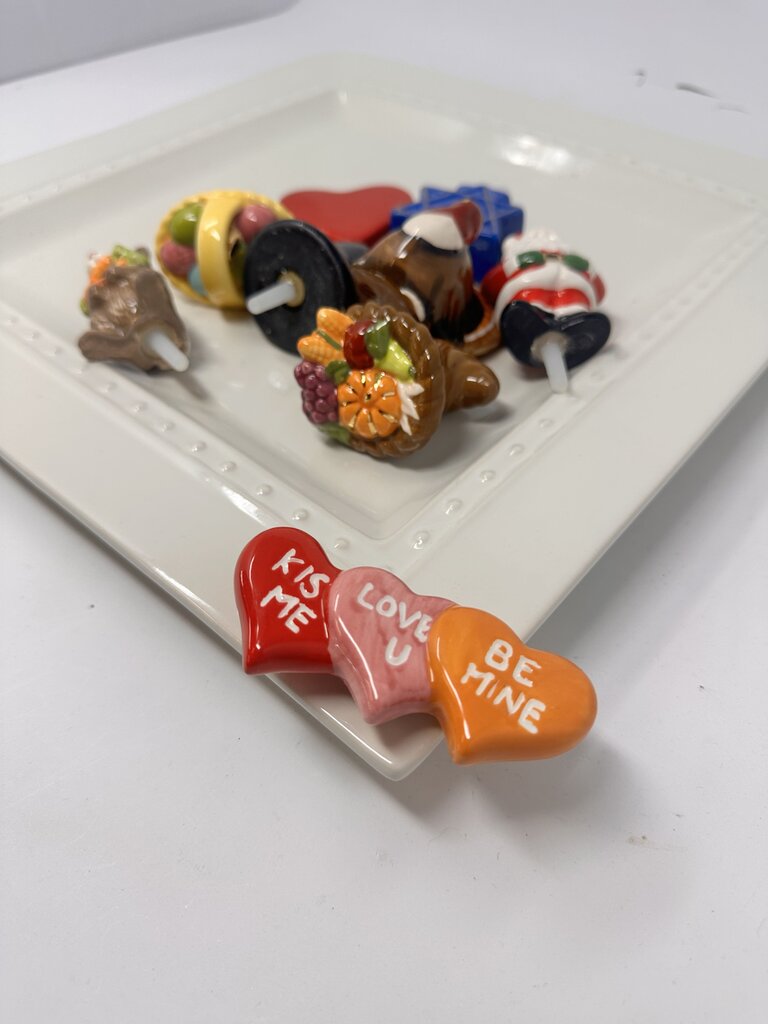 Nora Fleming Plate and Minis