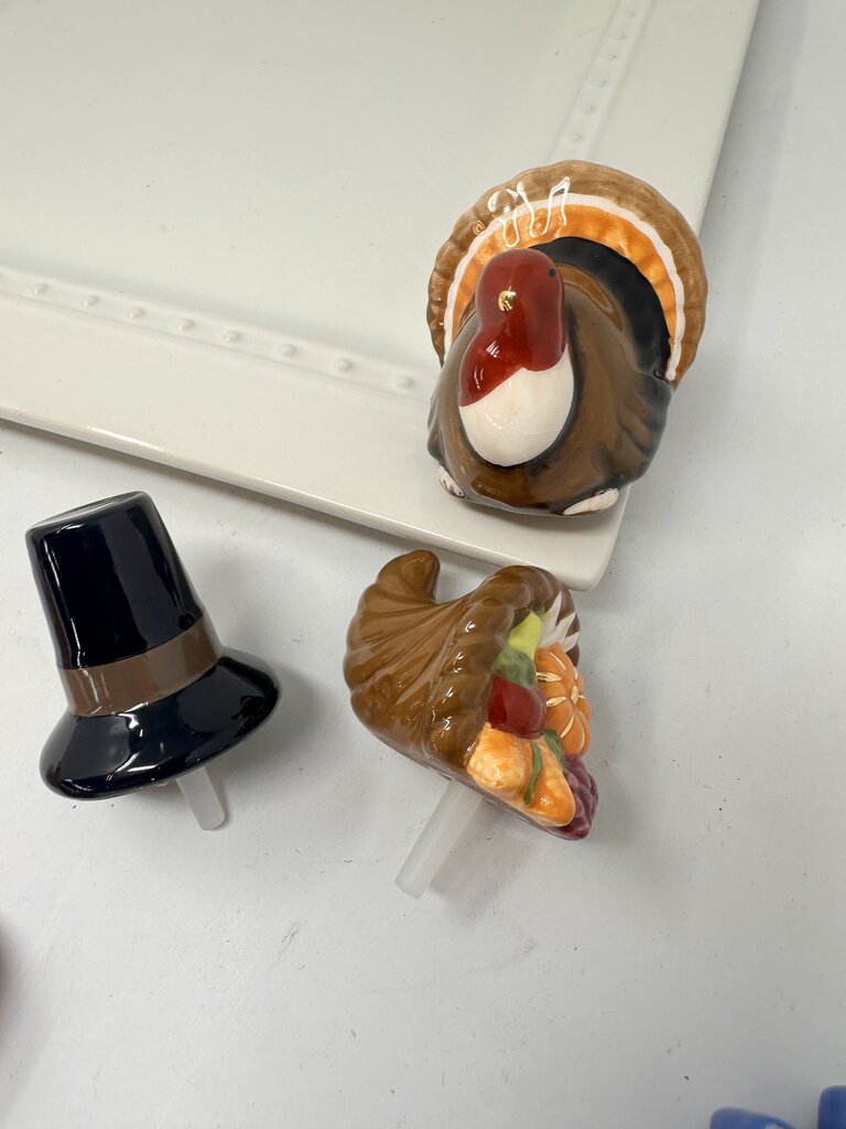 Nora Fleming Plate and Minis