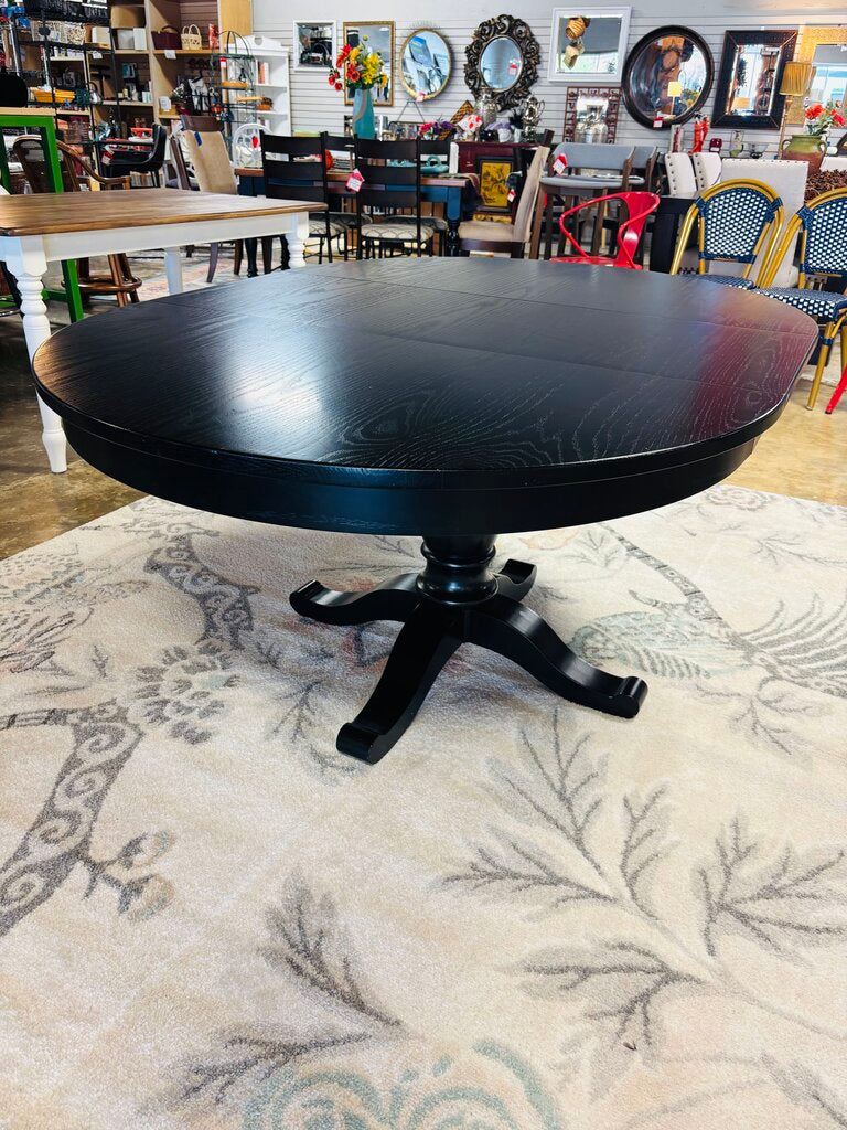 Avalon Round Dining Table & Leaf