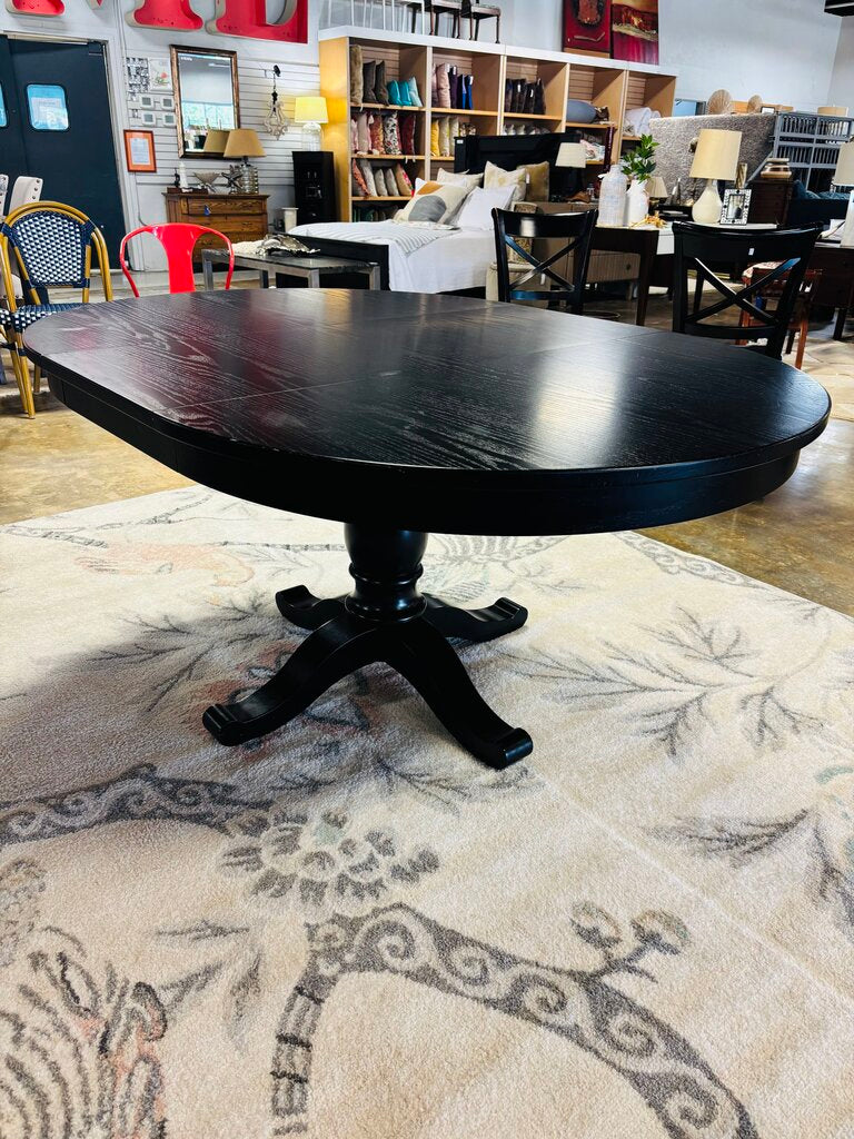 Avalon Round Dining Table & Leaf