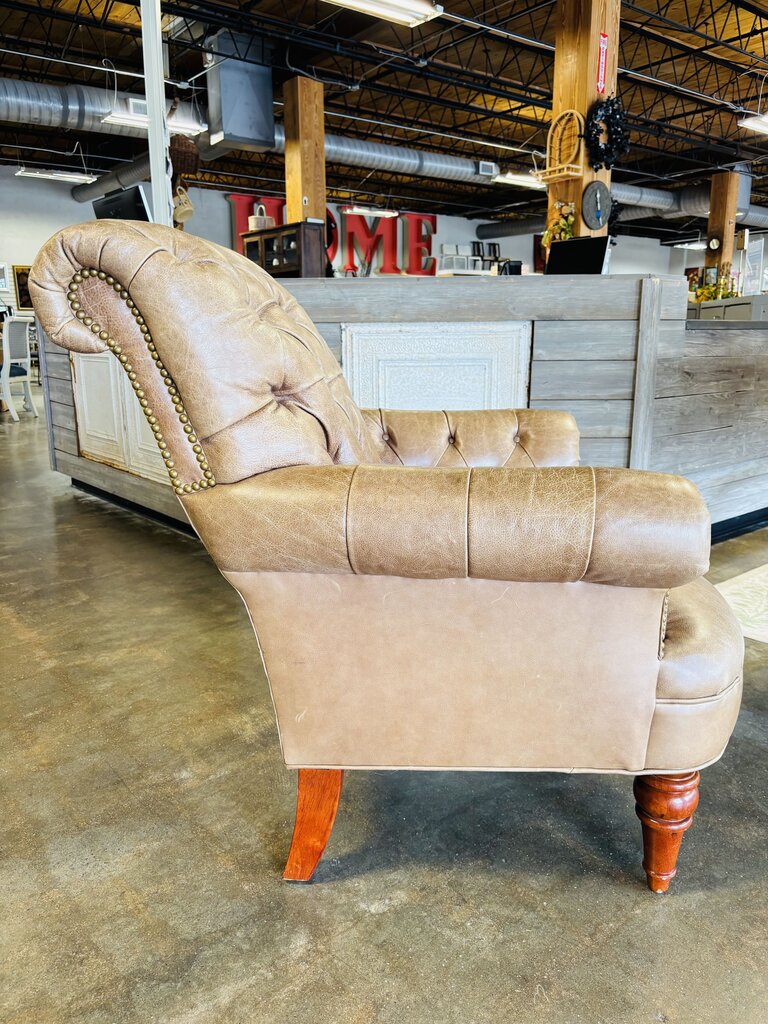 Tufted Leather Club Chair