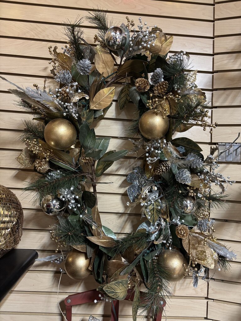 Silver Berry Magnolia Garland Frontgate