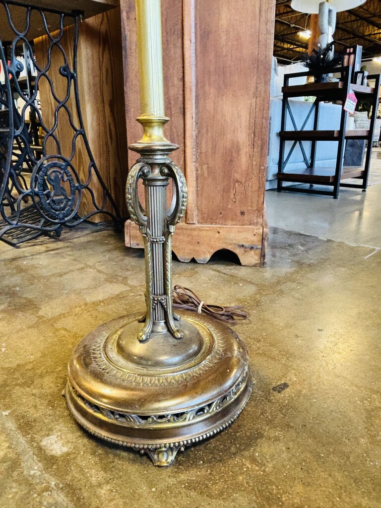 Antique Floor 4 lights Touriere