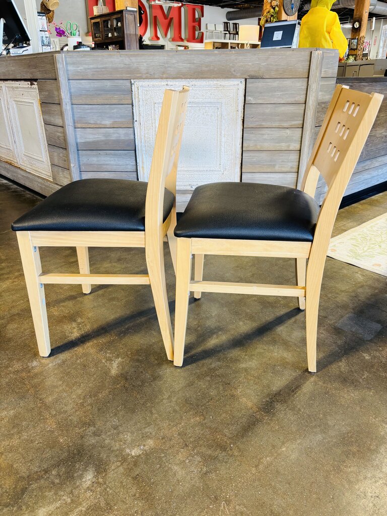 Set 2 Wood Dining Chairs