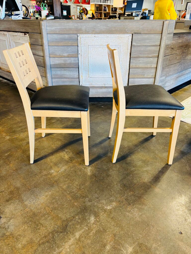 Set 2 Wood Dining Chairs