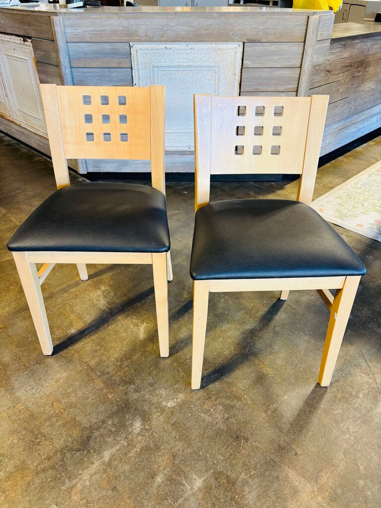 Set 2 Wood Dining Chairs