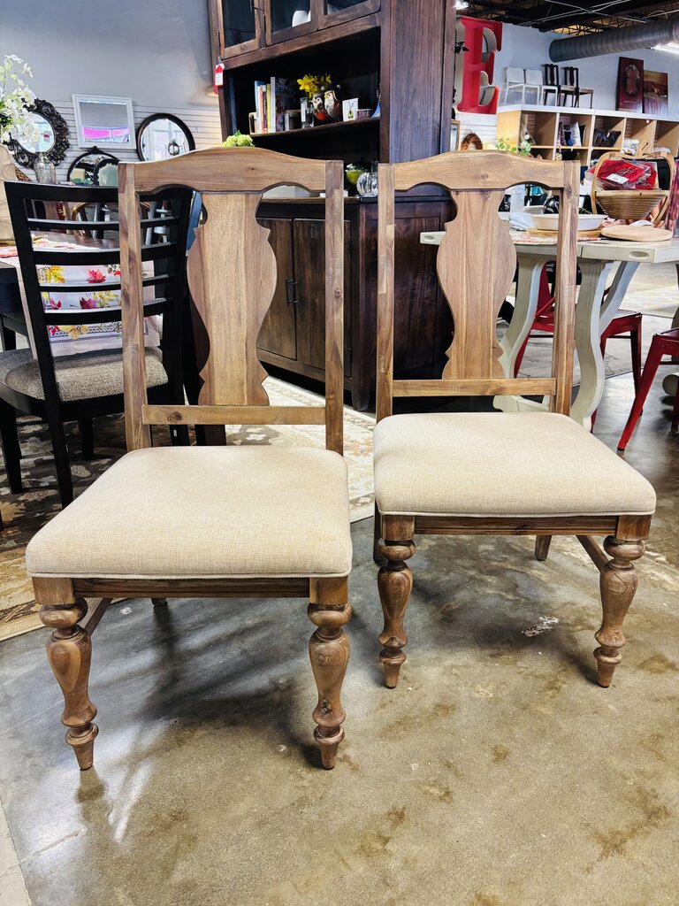 Pierced Splat Back Side Chairs Set 4