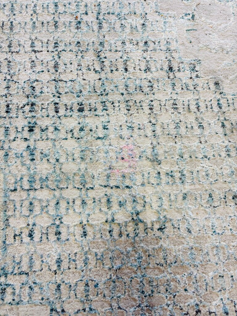 Kendall Rug 7'10" X 10'.2"
