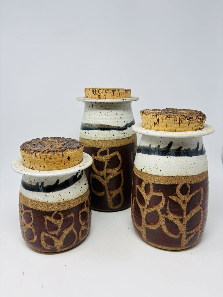 Set of 3 Rustic Canisters w Cork