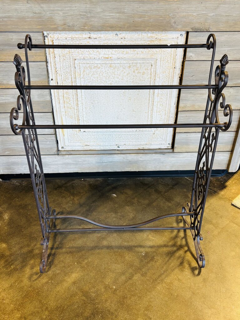 Wrought Iron Quilt/Towel Rack