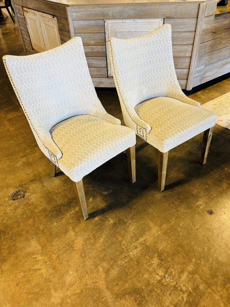 Set 2 Dining Room Chairs