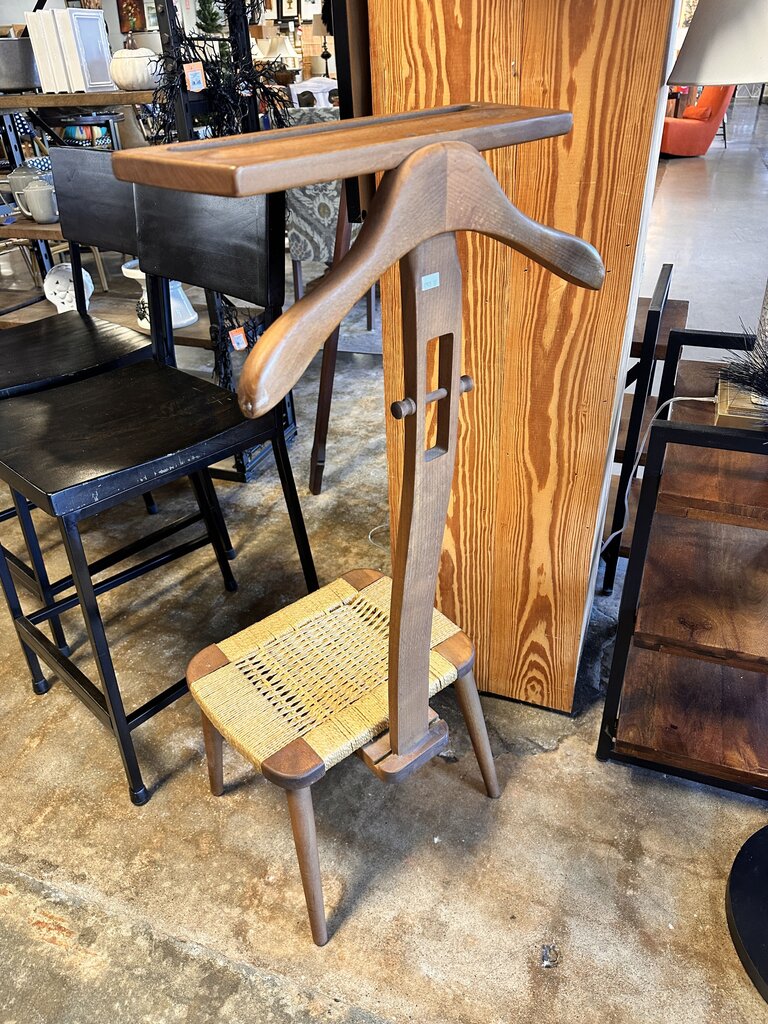Vintage Wood & Rattan Vallet