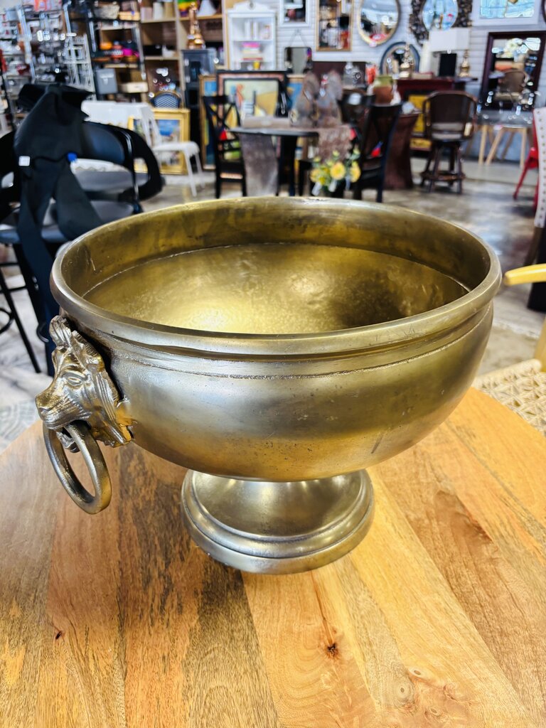 Lion Head Pedestal Bowl