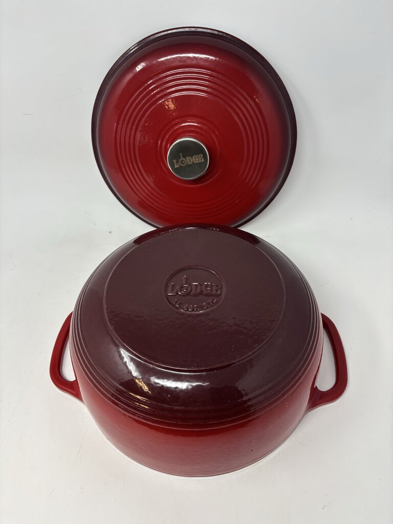 Enameled Cast Iron Dutch Oven