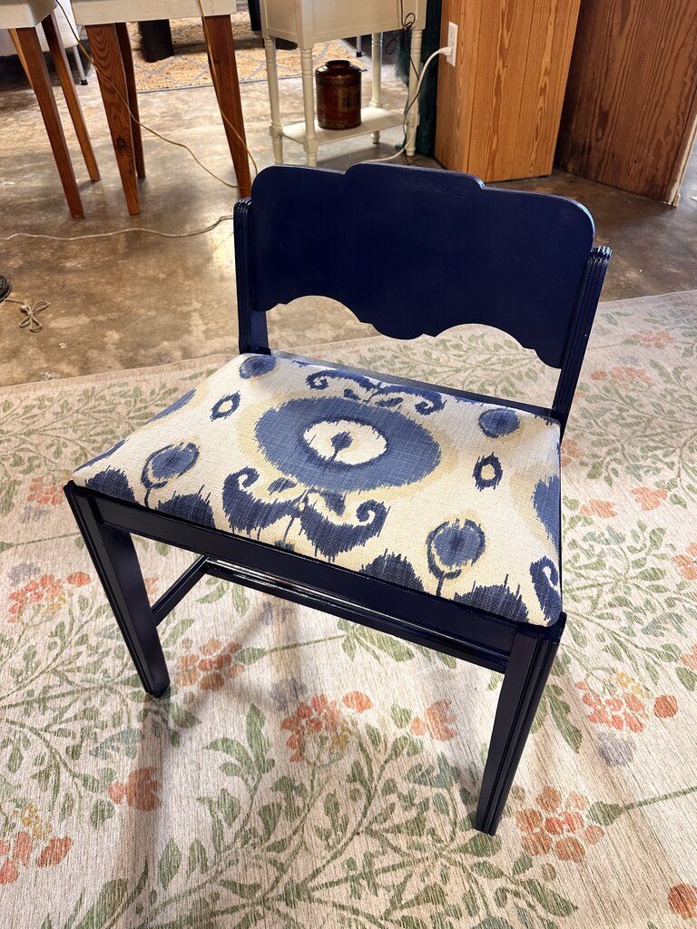 Upholstered Vanity Chair