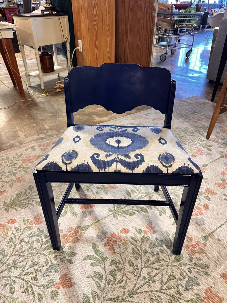 Upholstered Vanity Chair