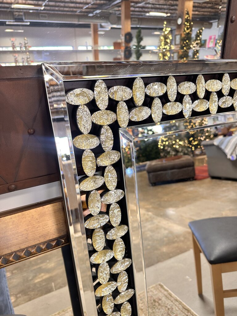 Faux Crystal Inlaid Embellishment Wall Mirror 31.5 X 47.5
