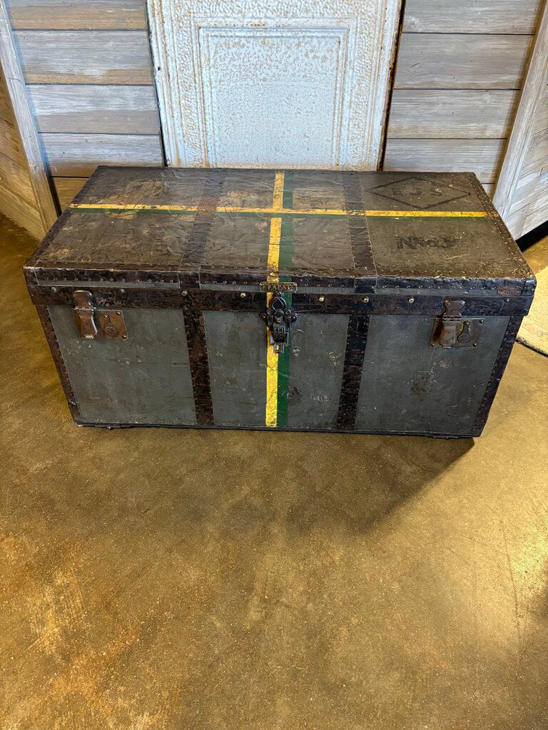 Vintage Flat Top Trunk 60 X 24.5 X 16