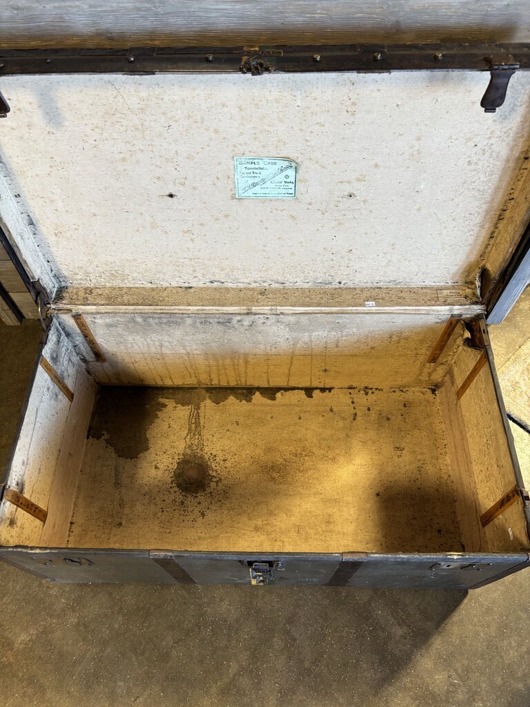 Vintage Flat Top Trunk 60 X 24.5 X 16