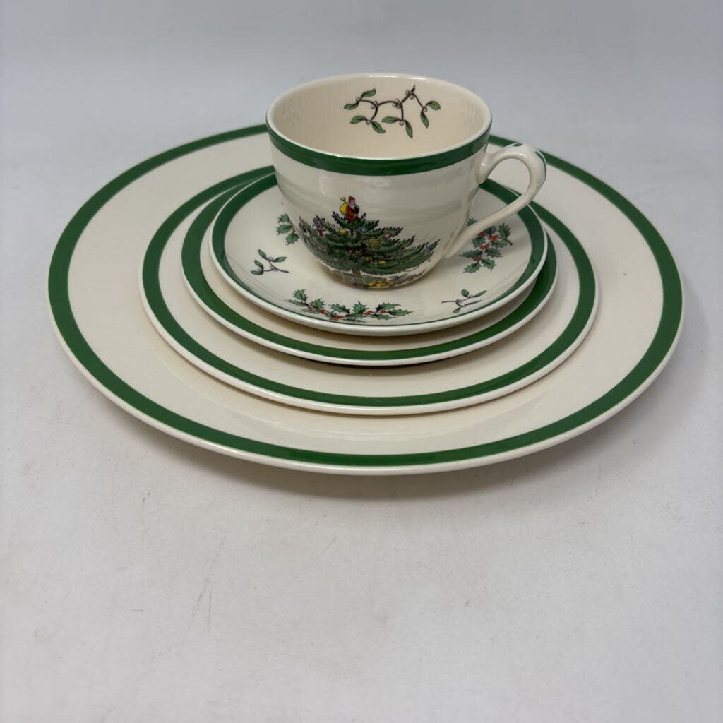 SPODE Christmas Tree Place Setting
