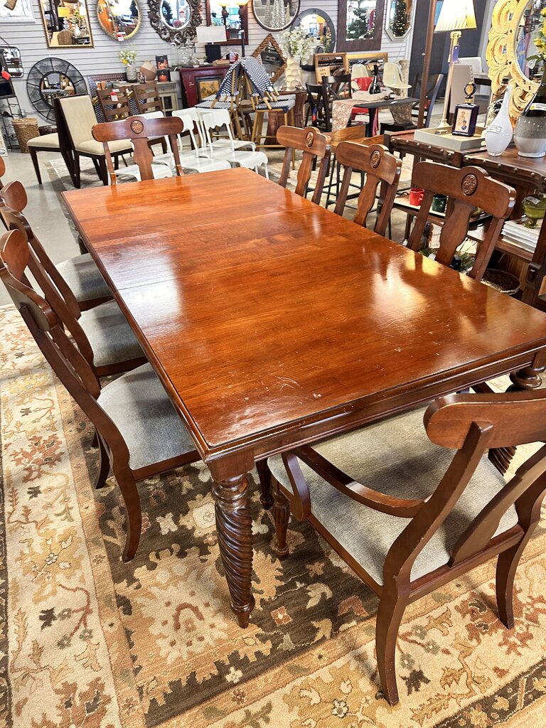 Livingston Table & 8 Chairs 2 Leaves