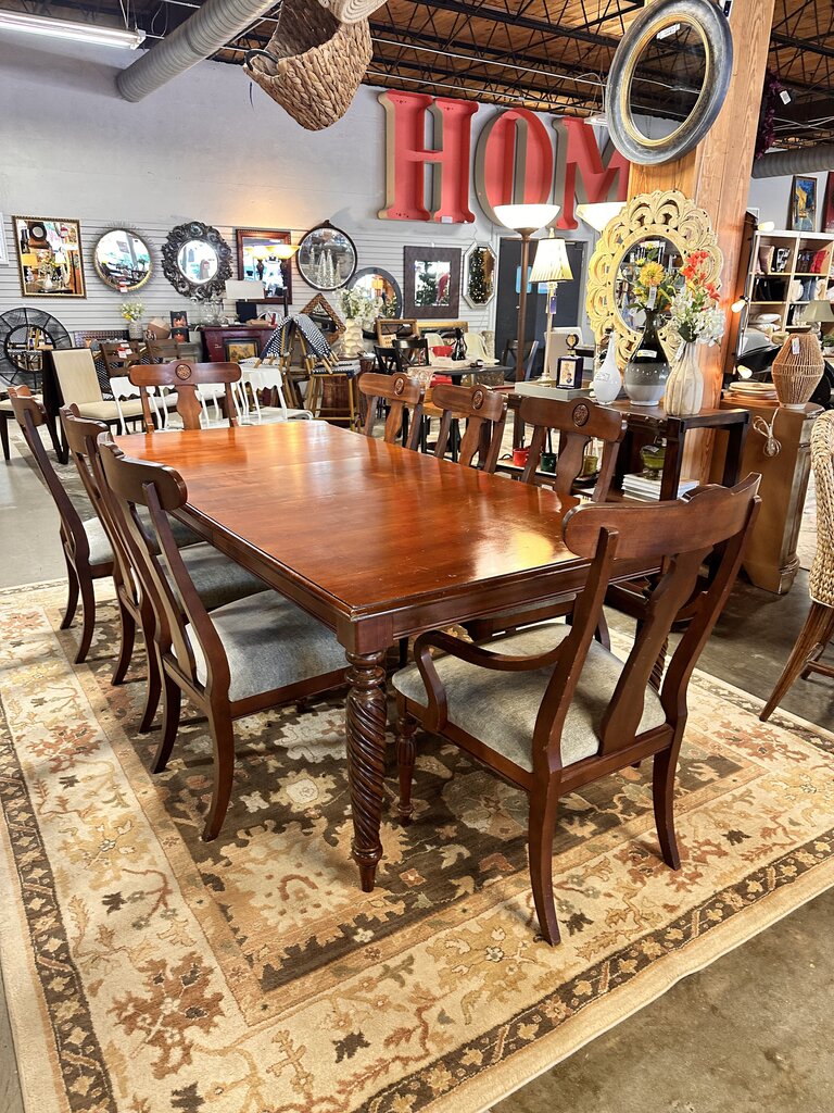 Livingston Table & 8 Chairs 2 Leaves