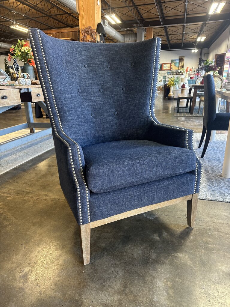 Large Barrel Club Chair