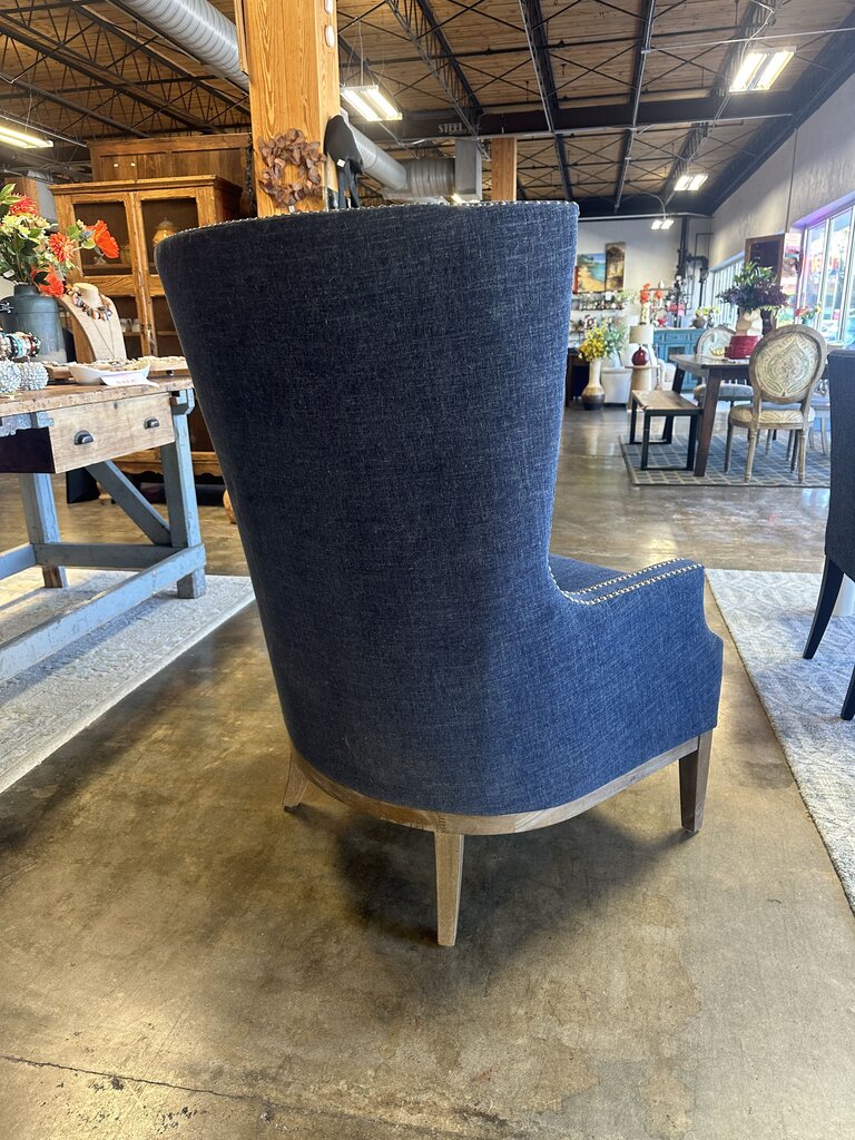 Large Barrel Club Chair