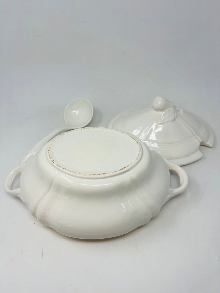 Whittier Pottery Soup Tureen with Ladle