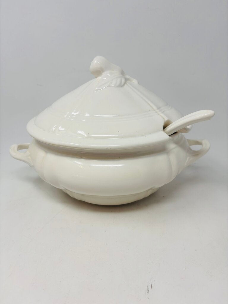 Whittier Pottery Soup Tureen with Ladle