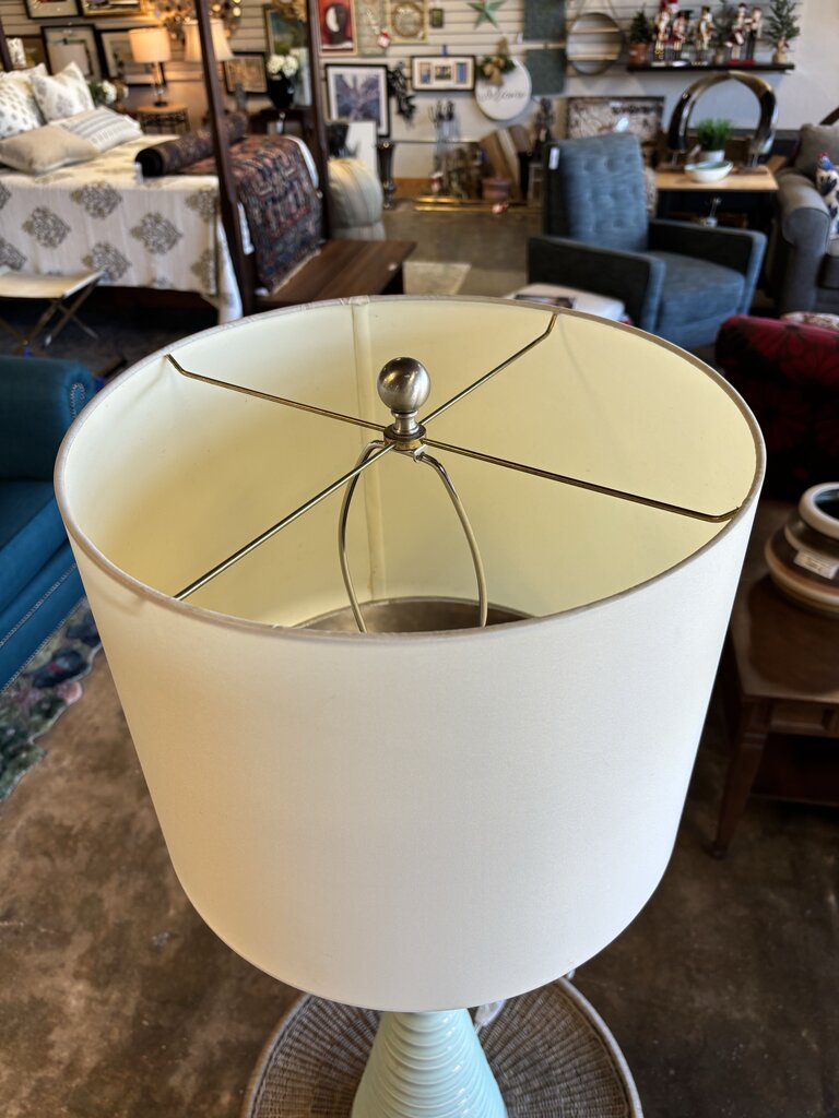 Ribbed Ceramic Base Lamp