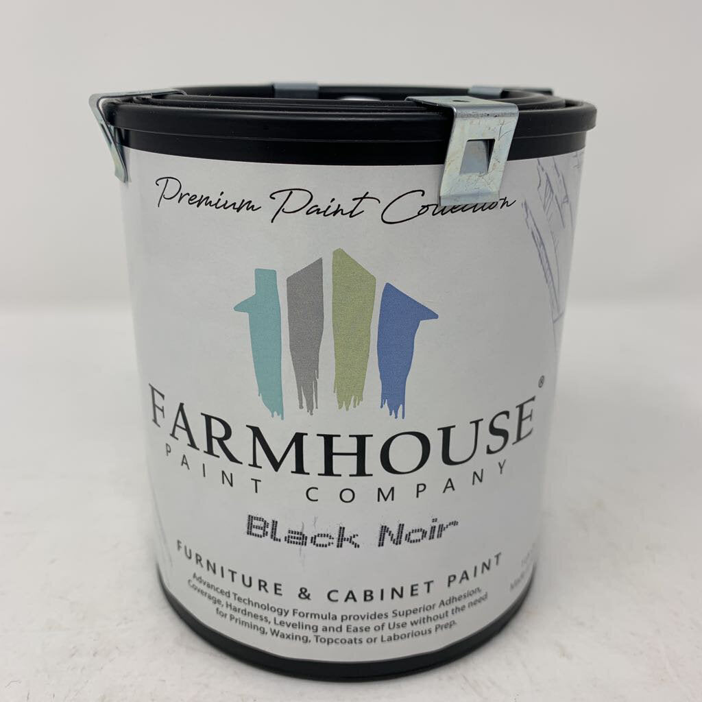 BLACK NOIR SATIN QUART