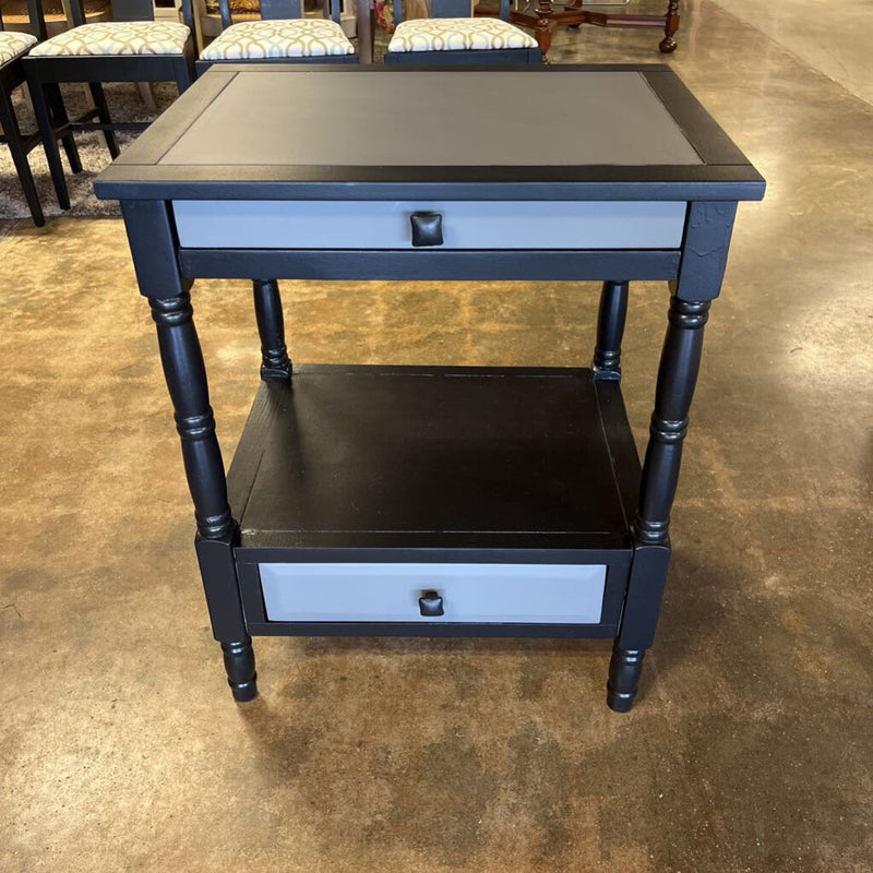 Painted End Table 24 X 18.5 X 30
